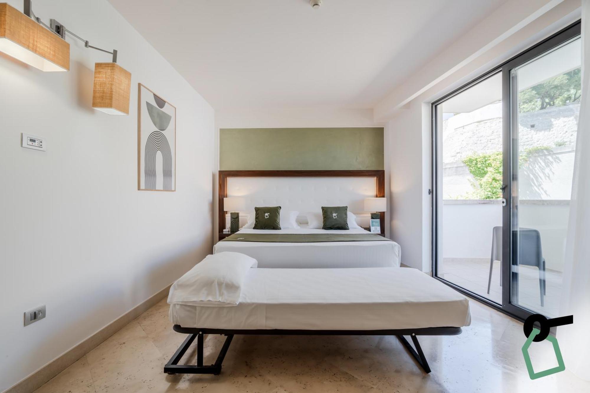 Hotiday Room Collection - אוטרנטו מראה חיצוני תמונה
