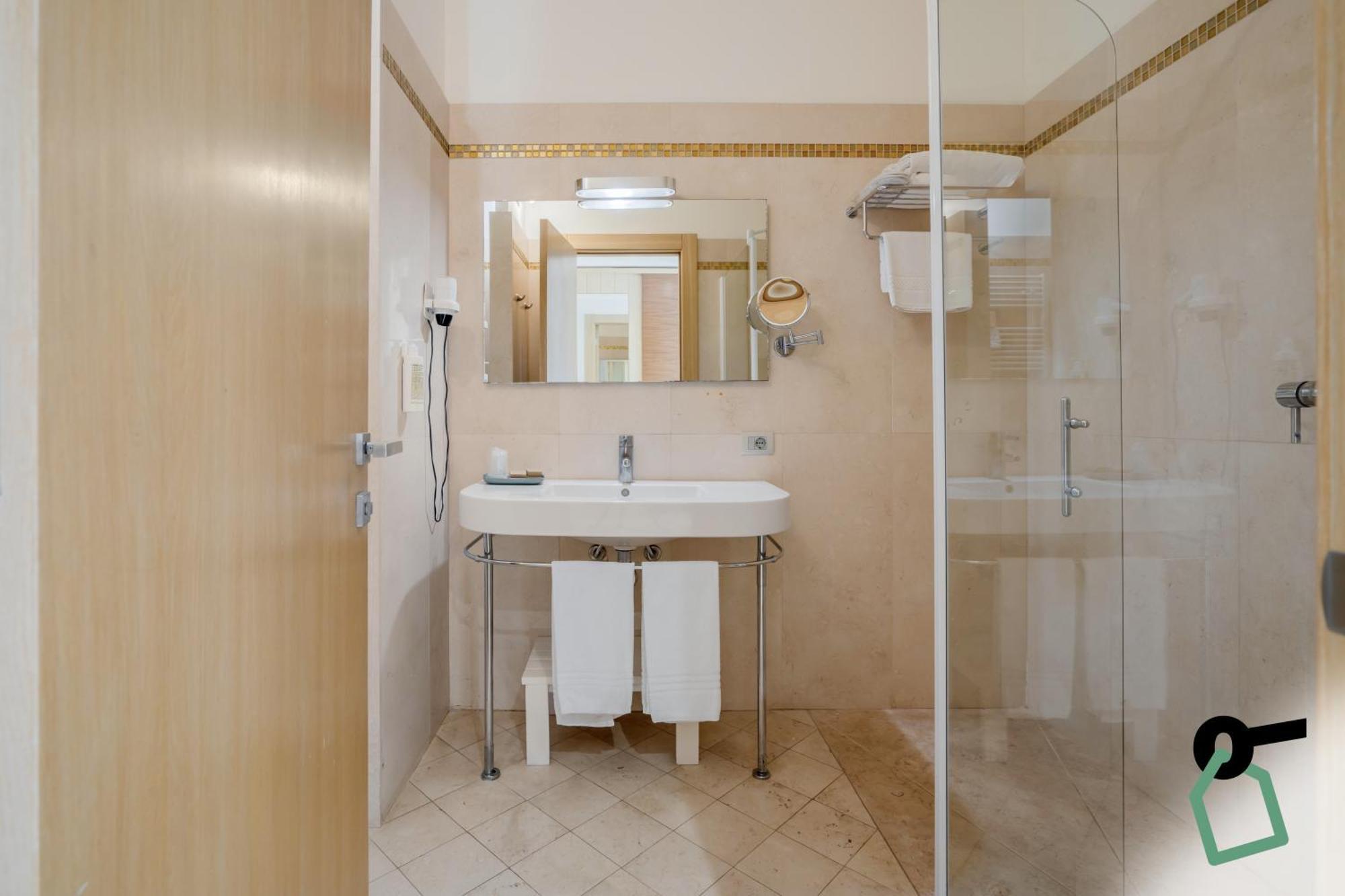Hotiday Room Collection - אוטרנטו מראה חיצוני תמונה
